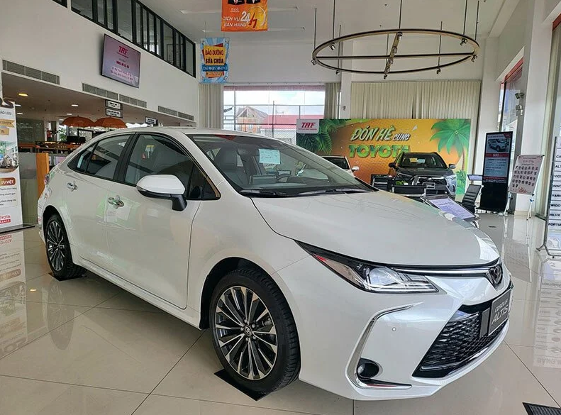 Toyota Corolla Altis 1.8HEV